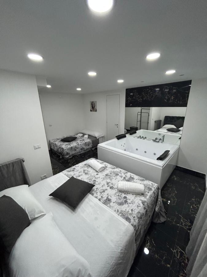 Giovanni Luxury Suites Apartment Naples