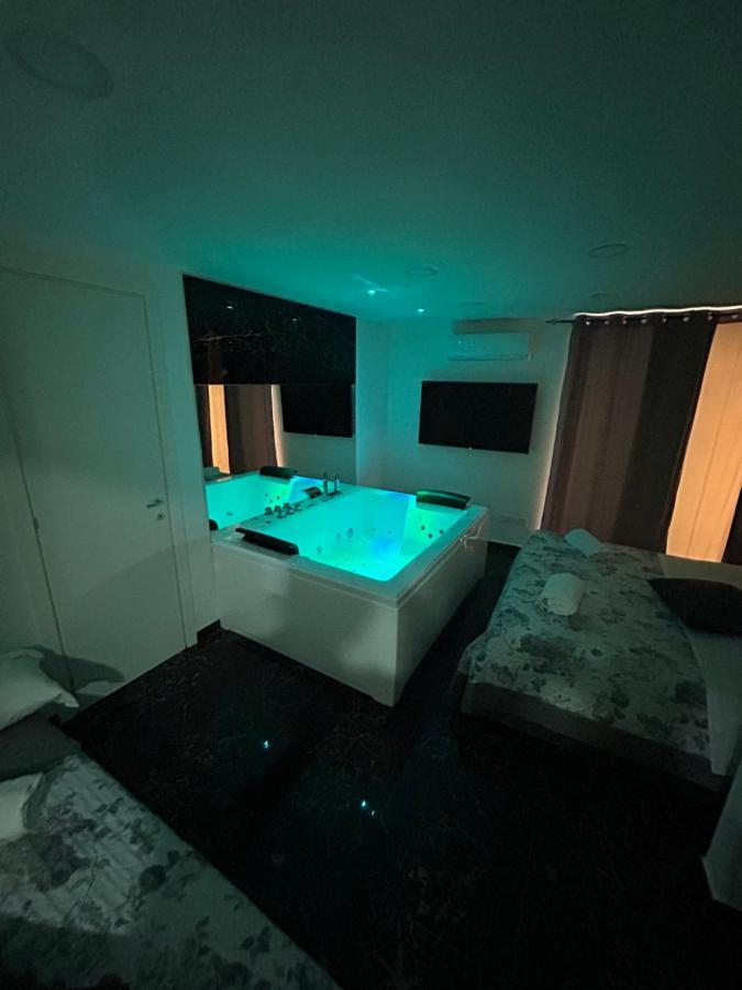 Giovanni Luxury Suites Naples