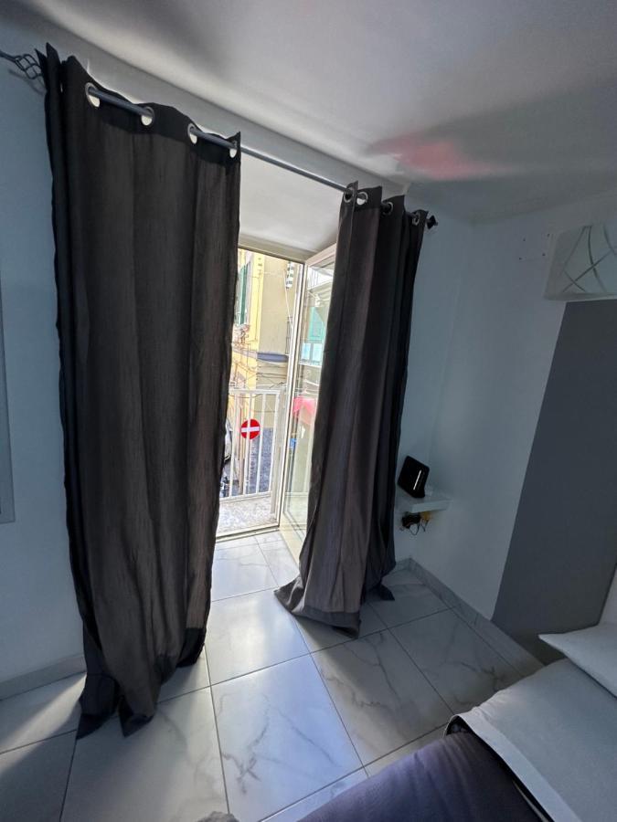 Gradoniroom26