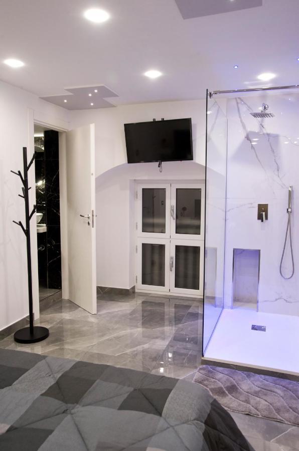 Apartment Sotterranea Con Vasca Idromassaggio *