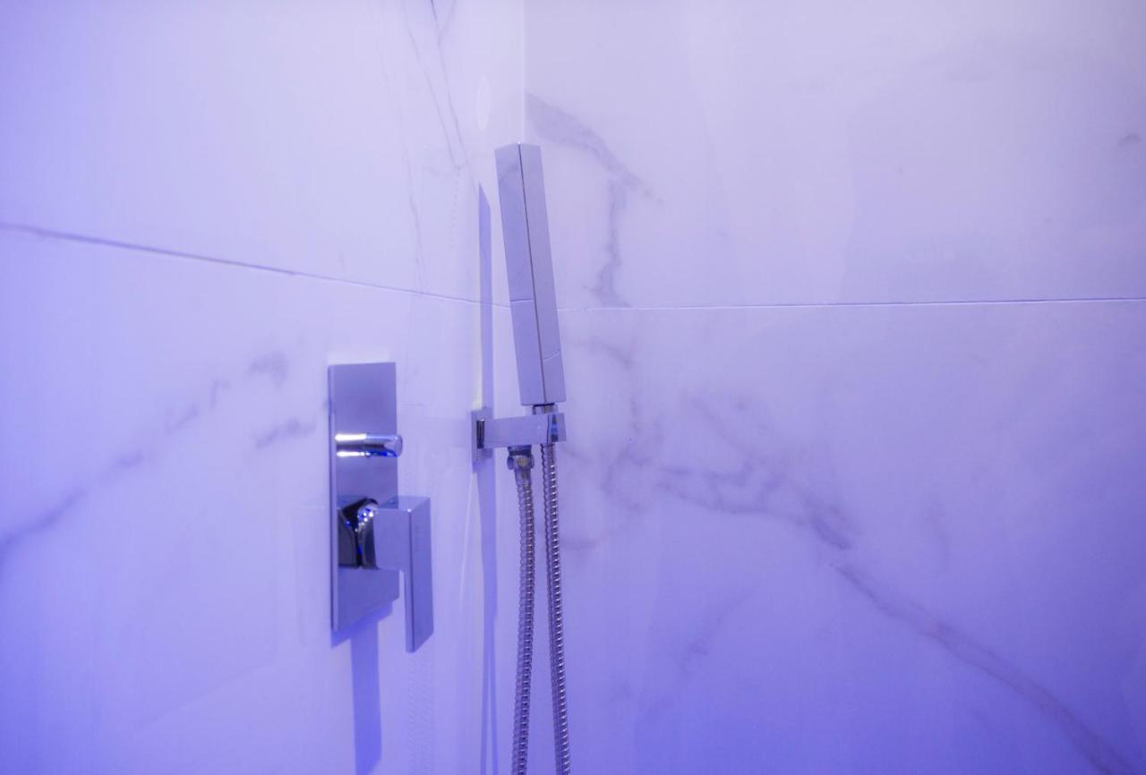 Sotterranea Con Vasca Idromassaggio Apartment Naples