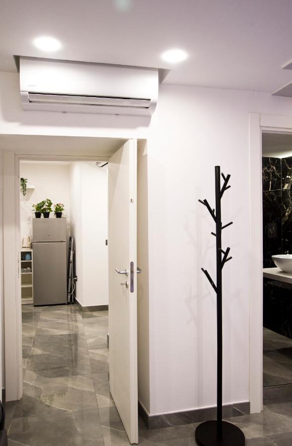 Sotterranea Con Vasca Idromassaggio Apartment *