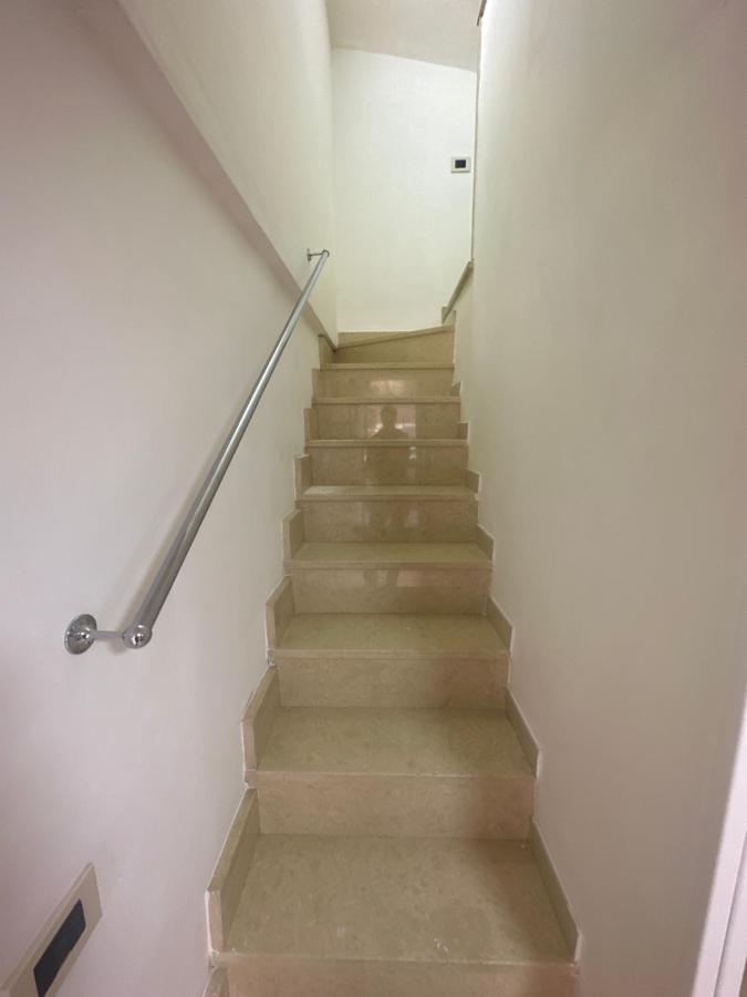 Yohanaholiday Apartment Naples