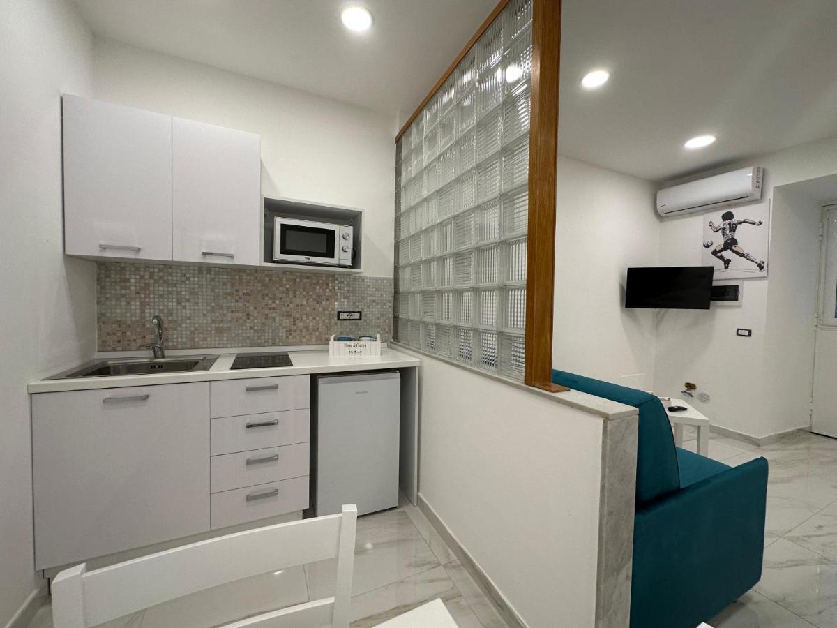 La Vie Est Belle Apartment