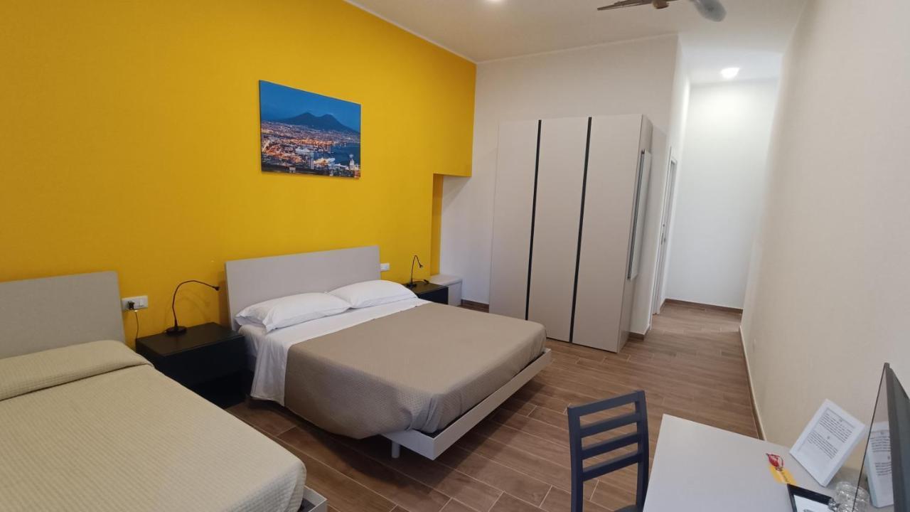 Apartment Terminal 1 Naples