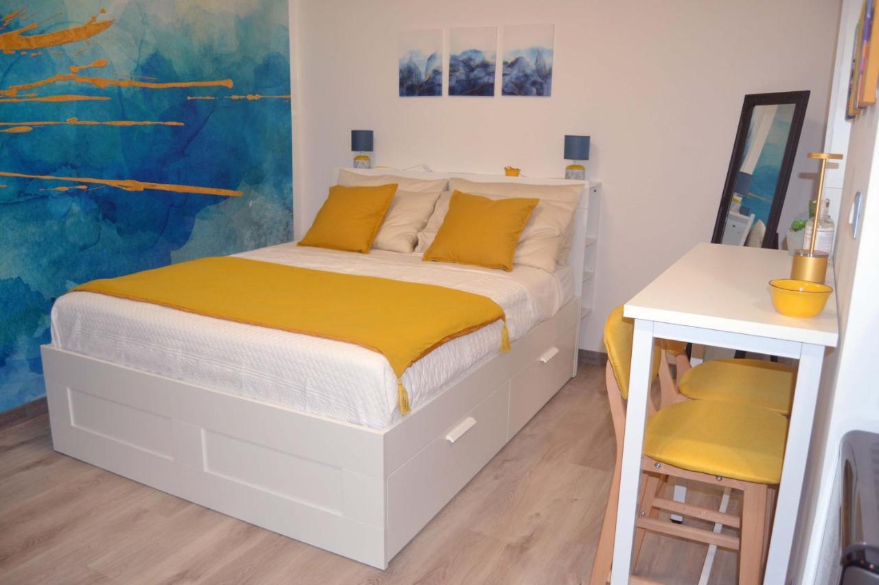 Room&chiaia Guest house