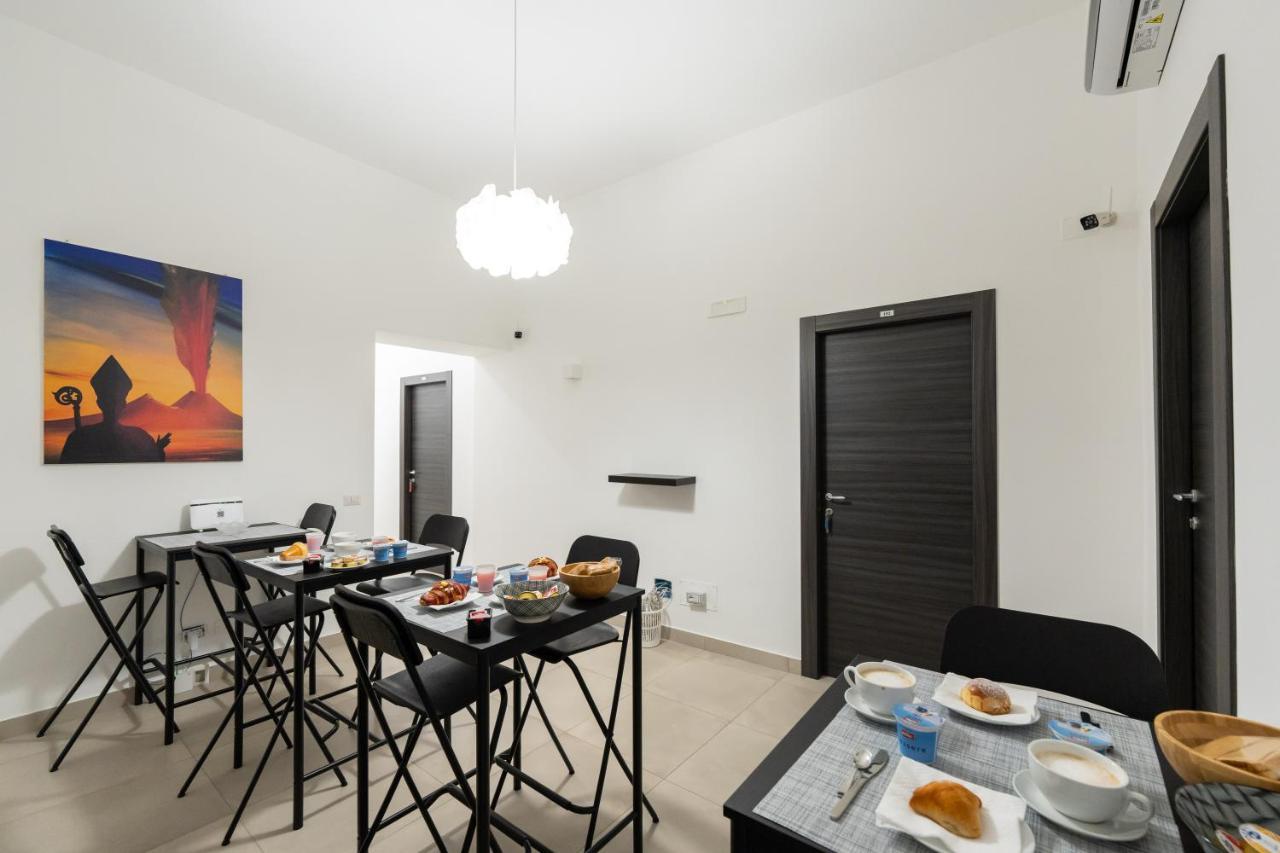 L'orto Del Conte Bed & Breakfast Naples