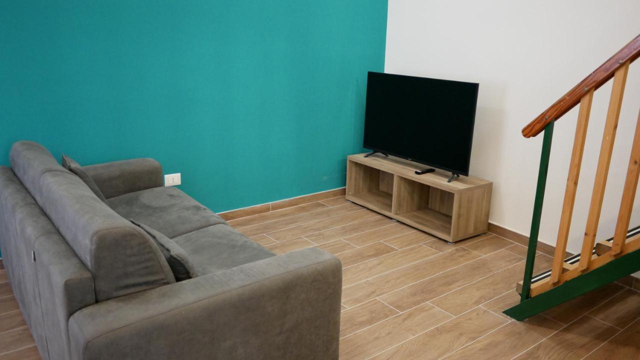 Apartment Terminal 1 Naples