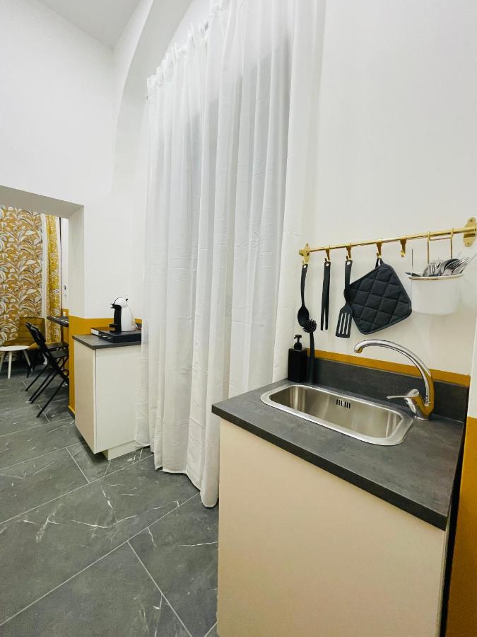Bed & Breakfast Conny Naples