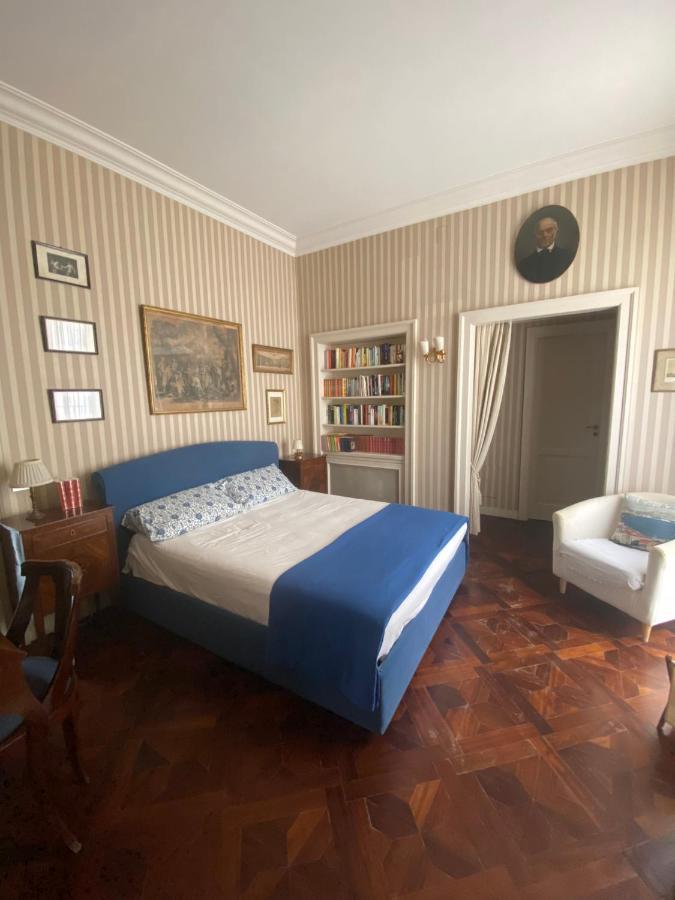 Royal In San Domenico Maggiore Apartment Naples