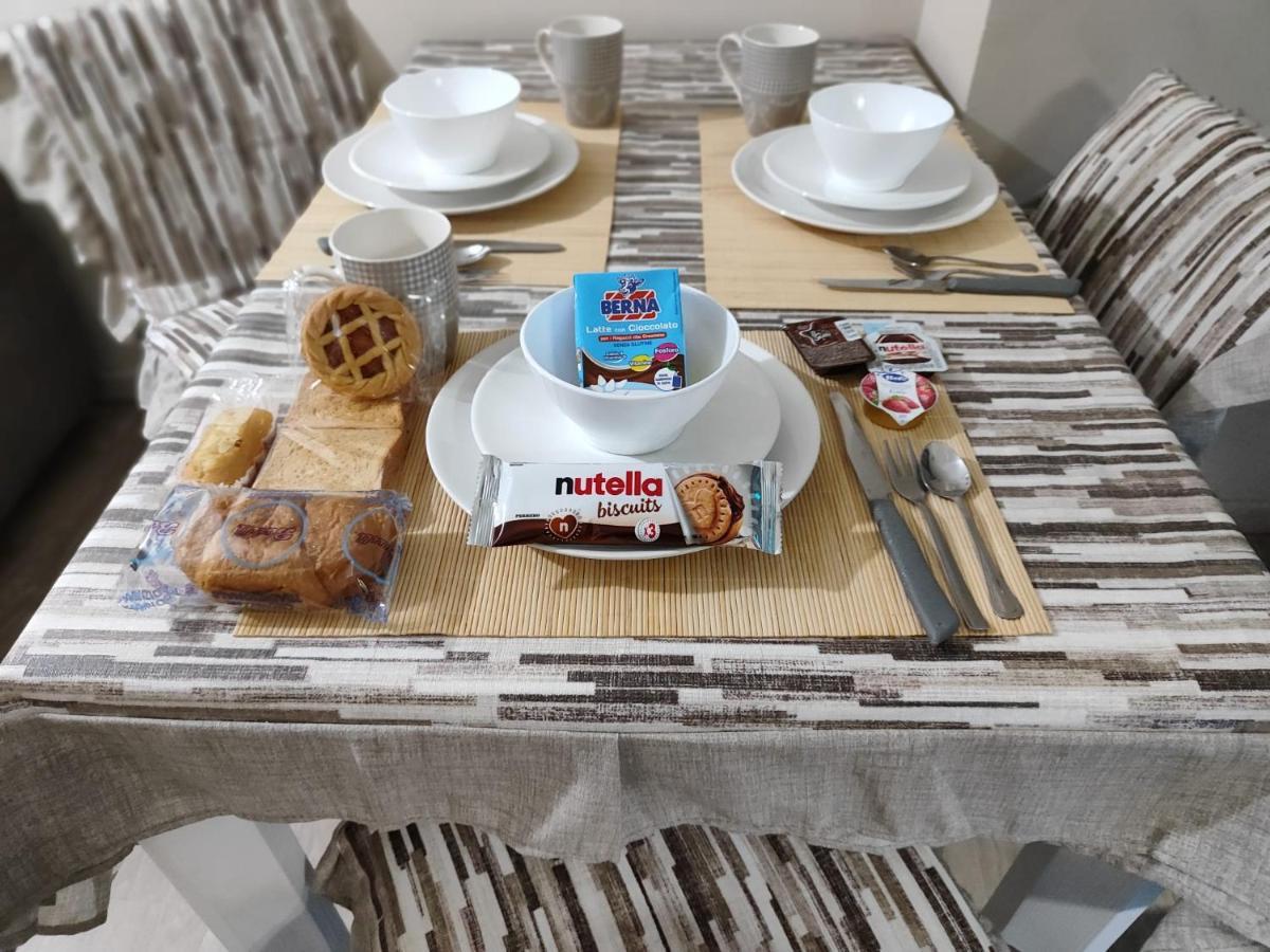 La Stella Naples