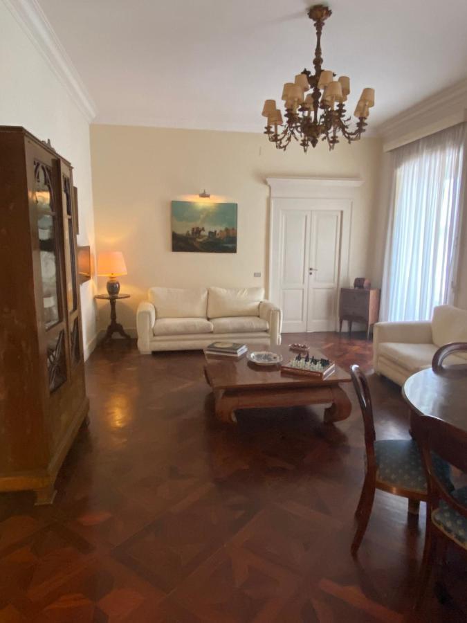 Royal In San Domenico Maggiore * Naples