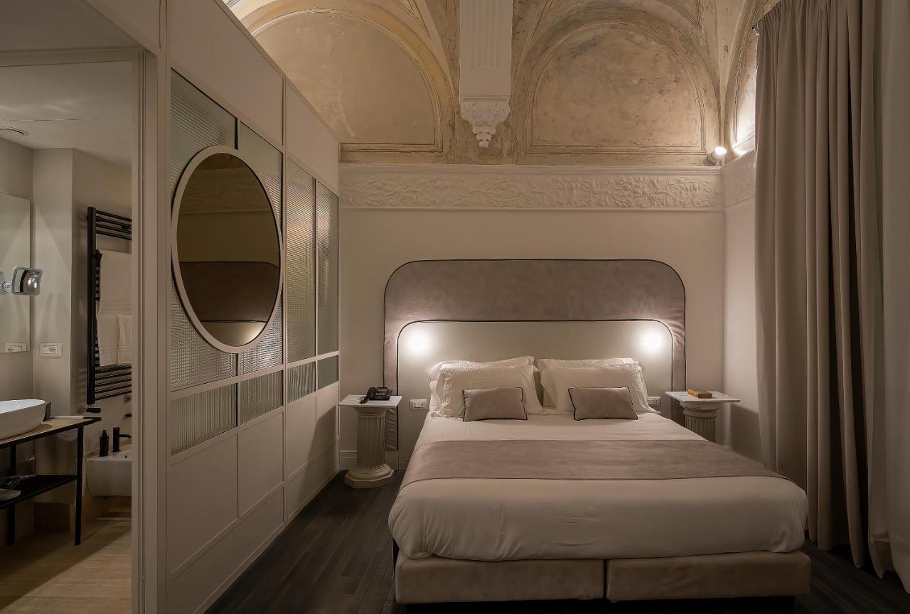 Guest house Artemisia Domus - Giardino Naples