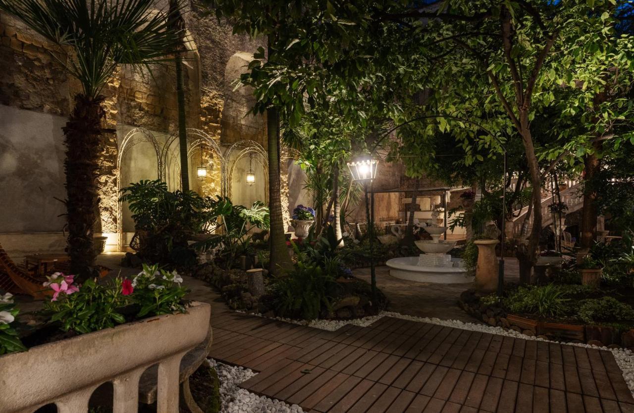 Artemisia Domus - Giardino Naples