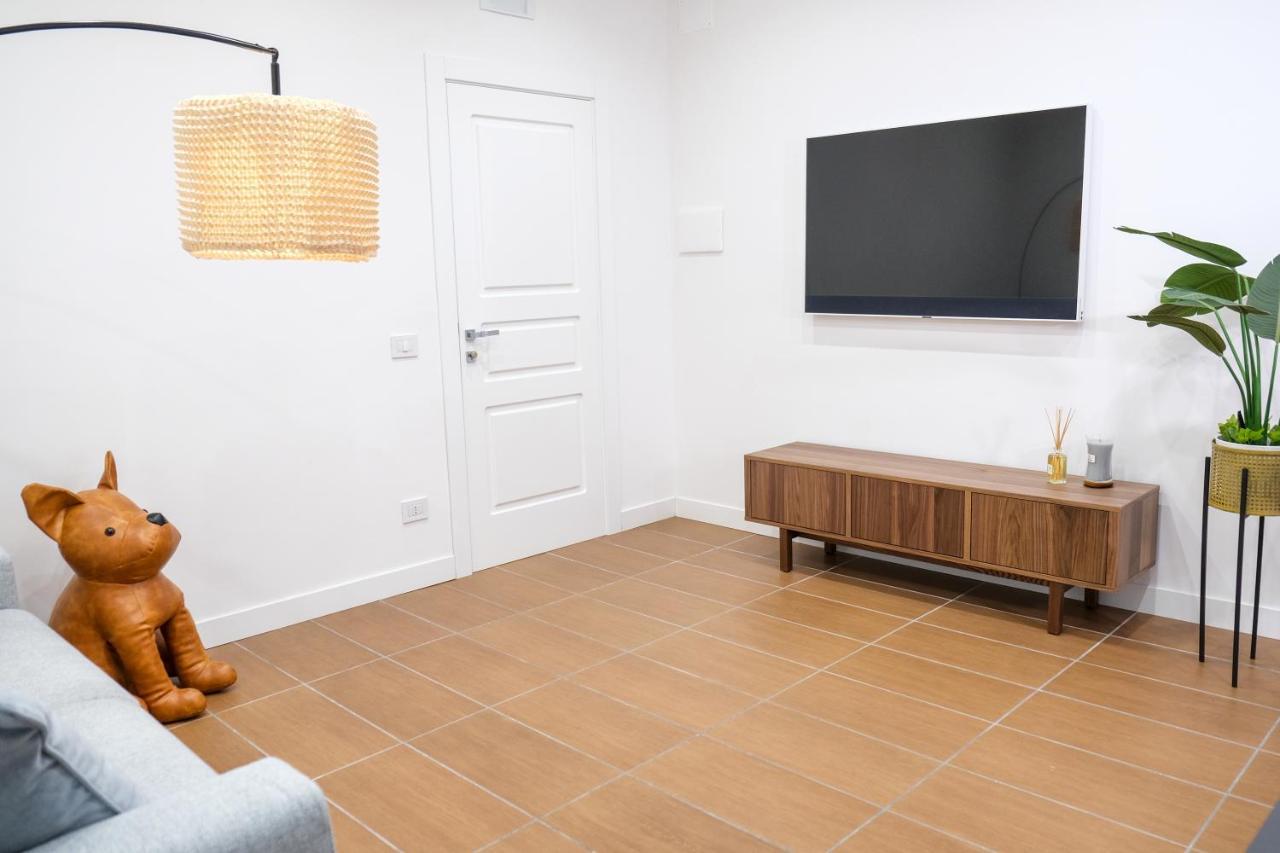 Aroma Apartment, Maschio Angioino-porto Di Apartment Naples