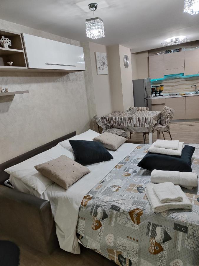La Stella * Naples