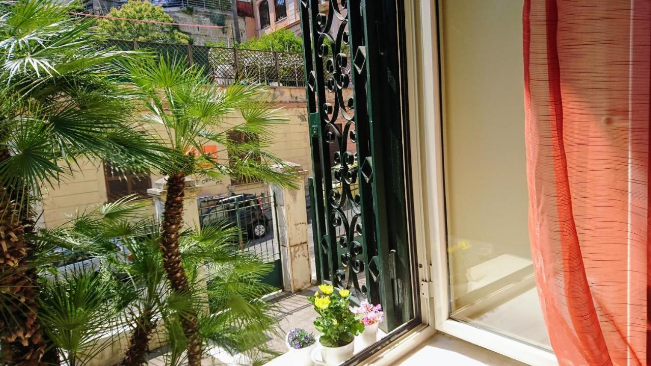 Bed & Breakfast La Casa Del Sole A Mergellina *
