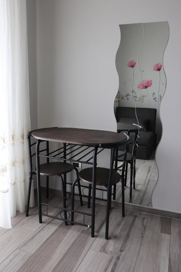 Francesco Fly Bed & Breakfast