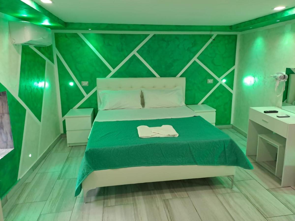 Clopat Vacanze2023 * Naples