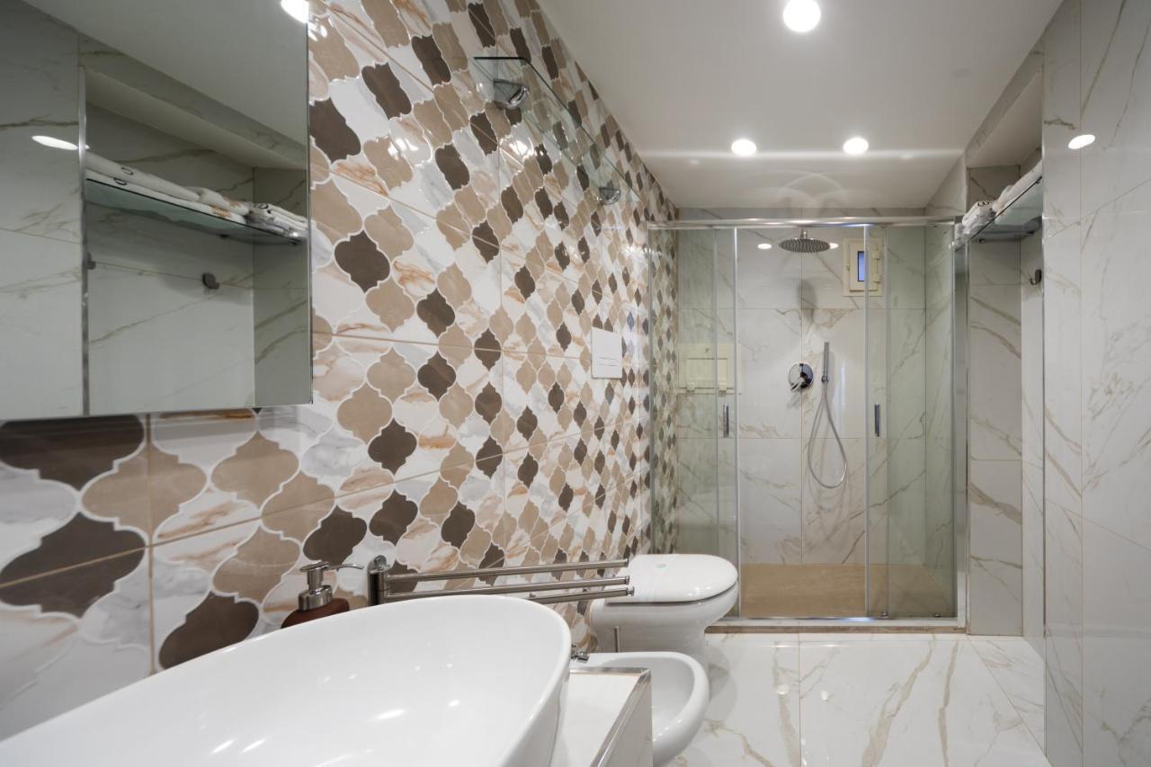 Palazzo Il Convento Luxury Umberto I Bed & Breakfast Naples