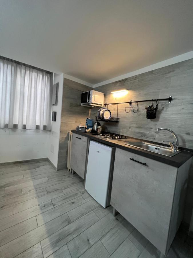 Bed & Breakfast La Casa Di Raffaele Centro Naples