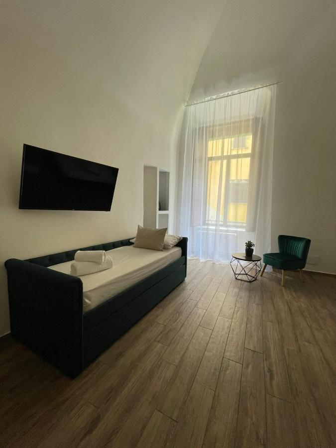 Palazzo Belmosto Bed & Breakfast Naples