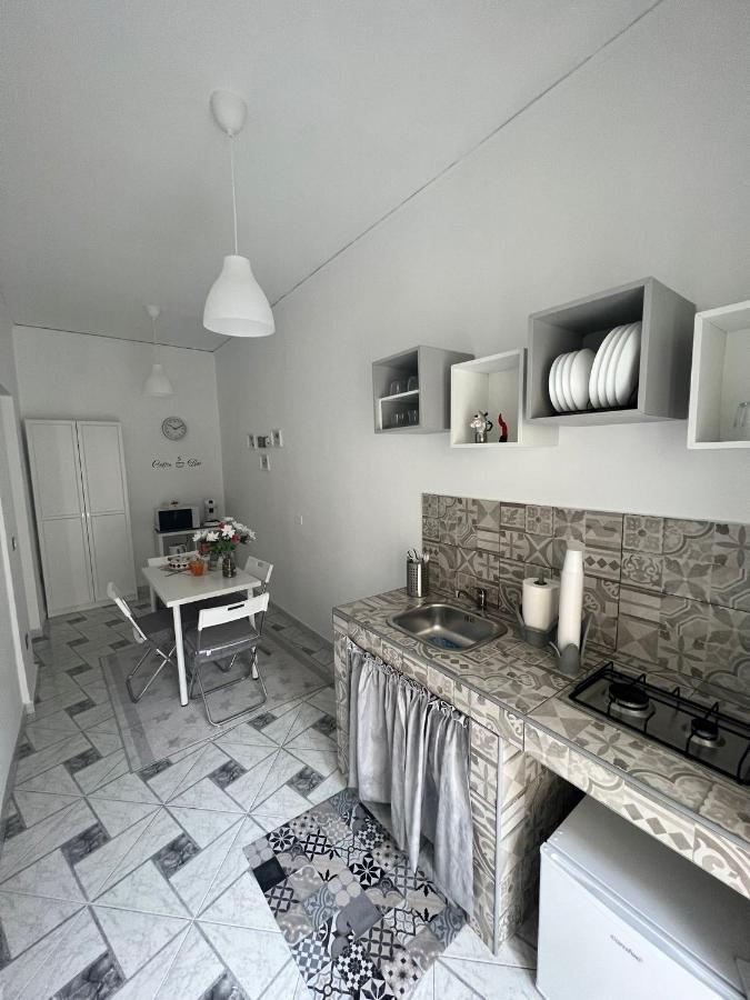 We' Apartment *