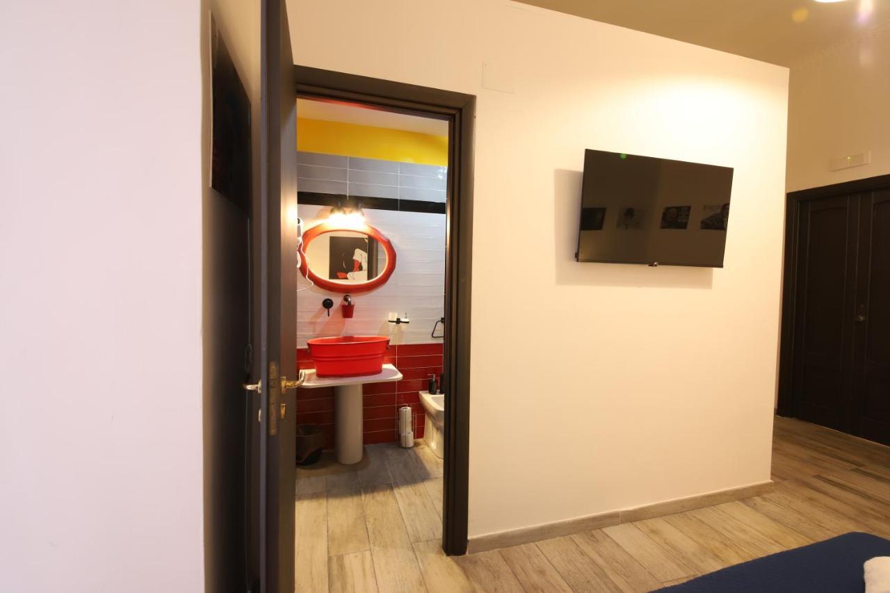 Bed & Breakfast Casa Interattiva Naples'secrets *