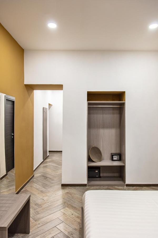Toledo Lifestyle Guest house 2*