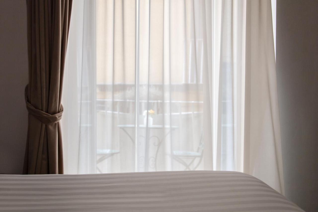 Toledo Lifestyle Guest house 2*