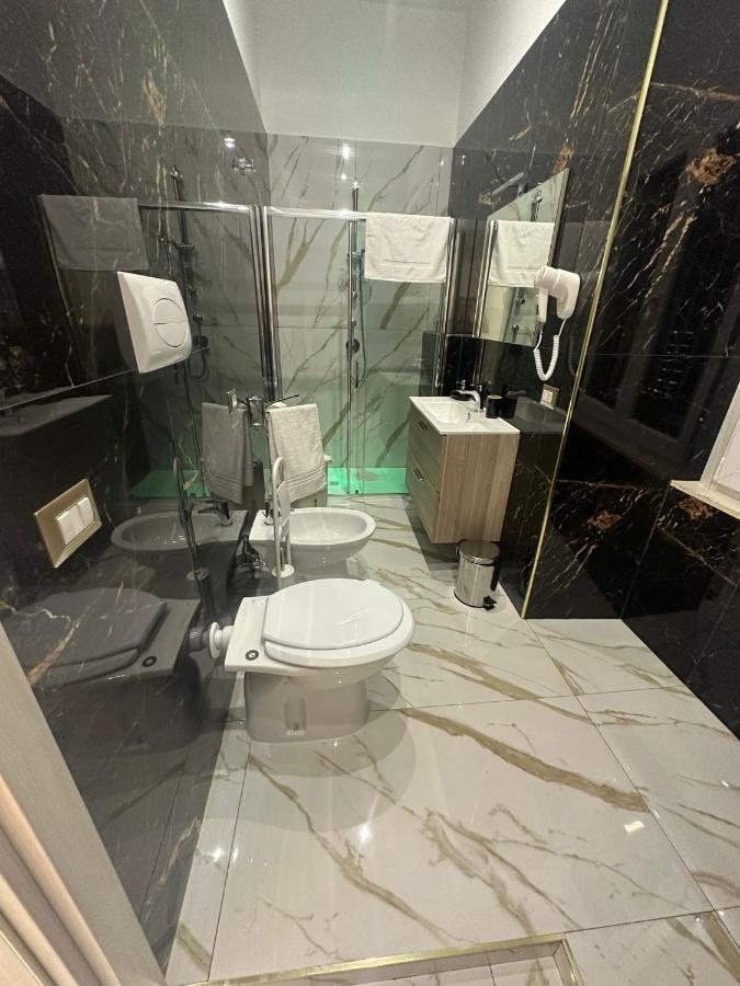 Tre Regine Naples