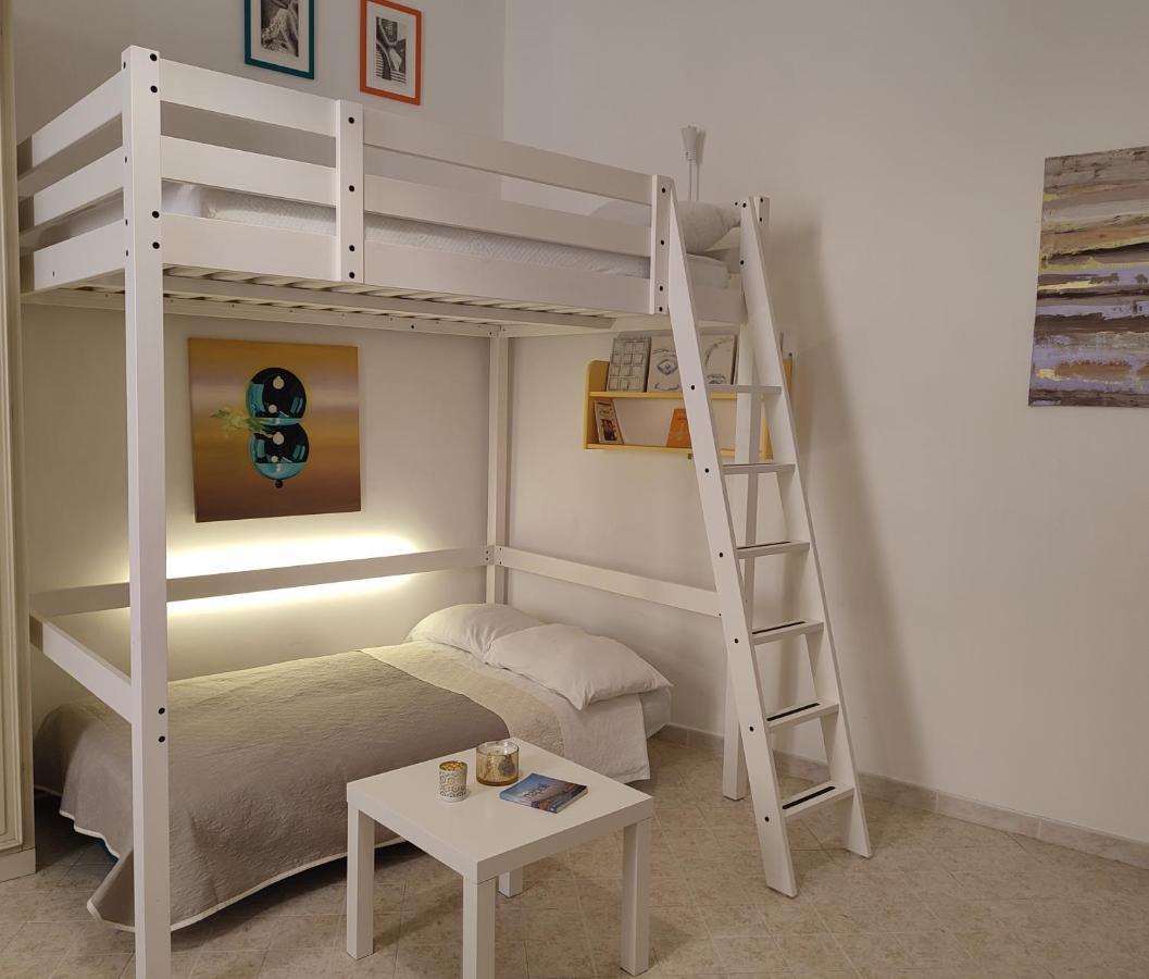 Donna Concetta Arthouse Apartment Naples