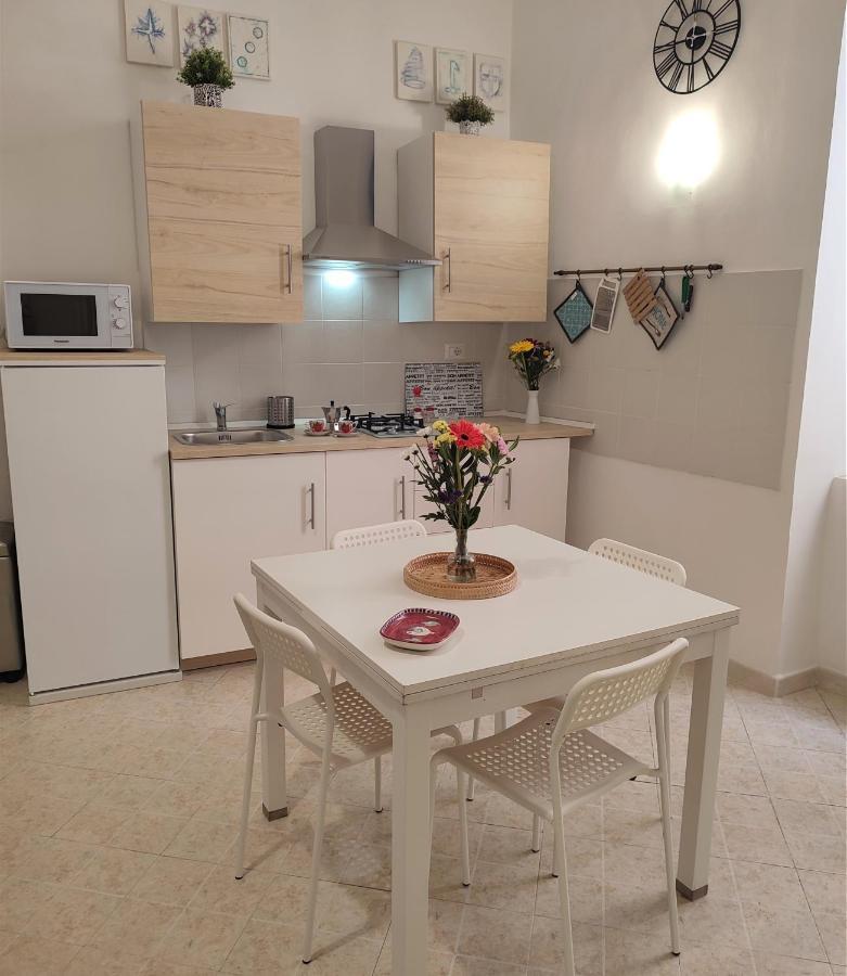 Donna Concetta Arthouse Apartment