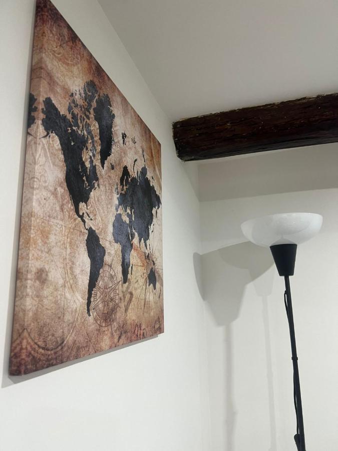 Lucullo's Apartment *