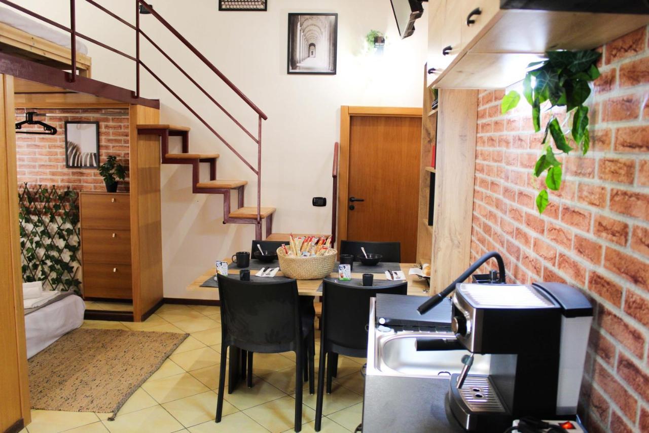 Pedamentina Pulcinella Loft * Naples