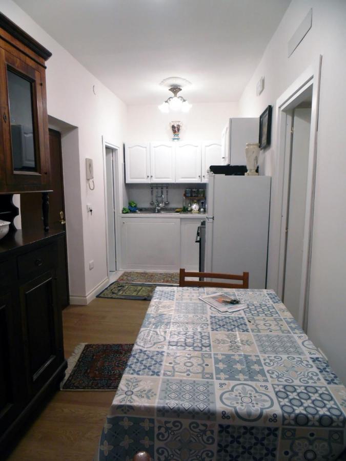 Charme Napoletano Spagnoli Apartment *