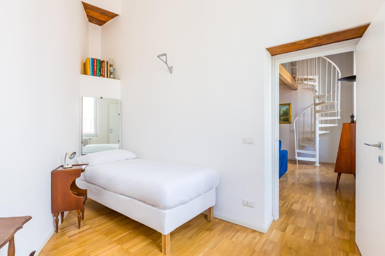 Nova Stylish House In Center By Napoliapartments Apartment
