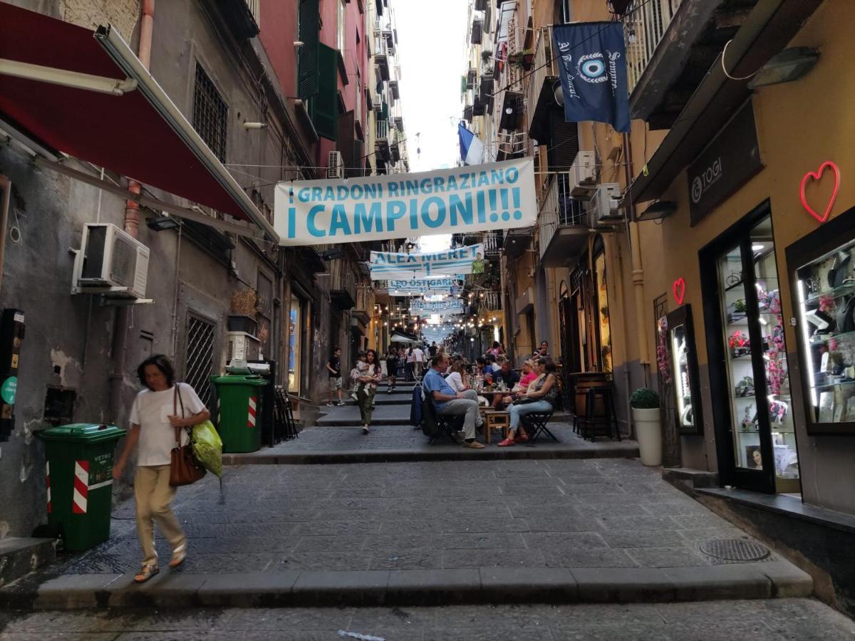 O'tuocc A Chiaia *