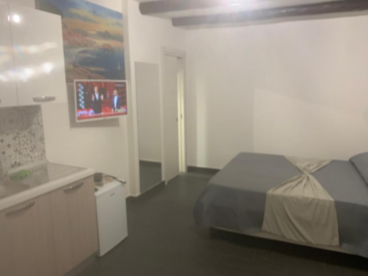 Viky House Chiaia * Naples