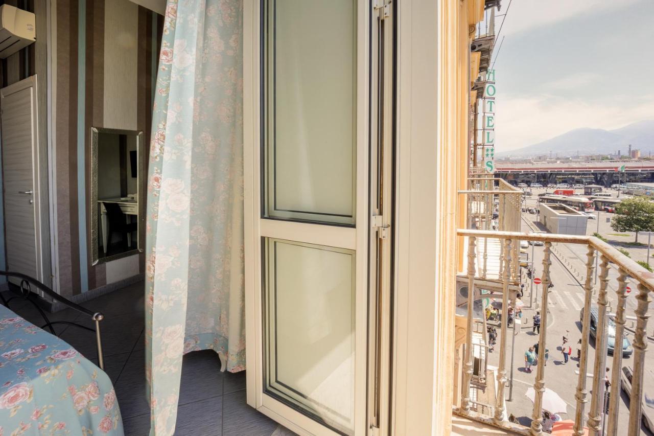 Hotel New Sayonara Naples