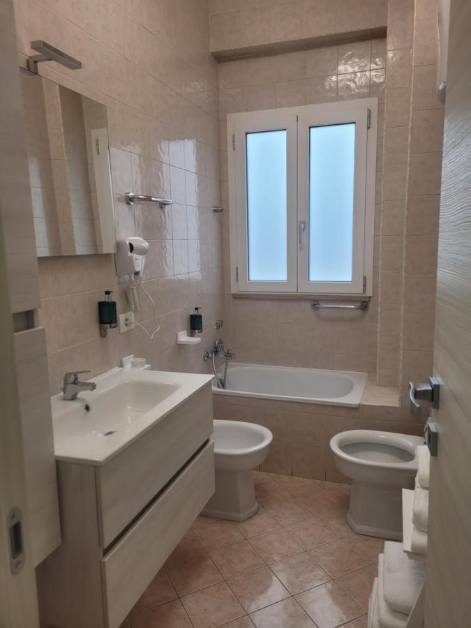 Vero Naples