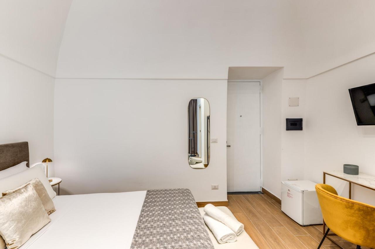 Domus Partenopea Guest house Naples