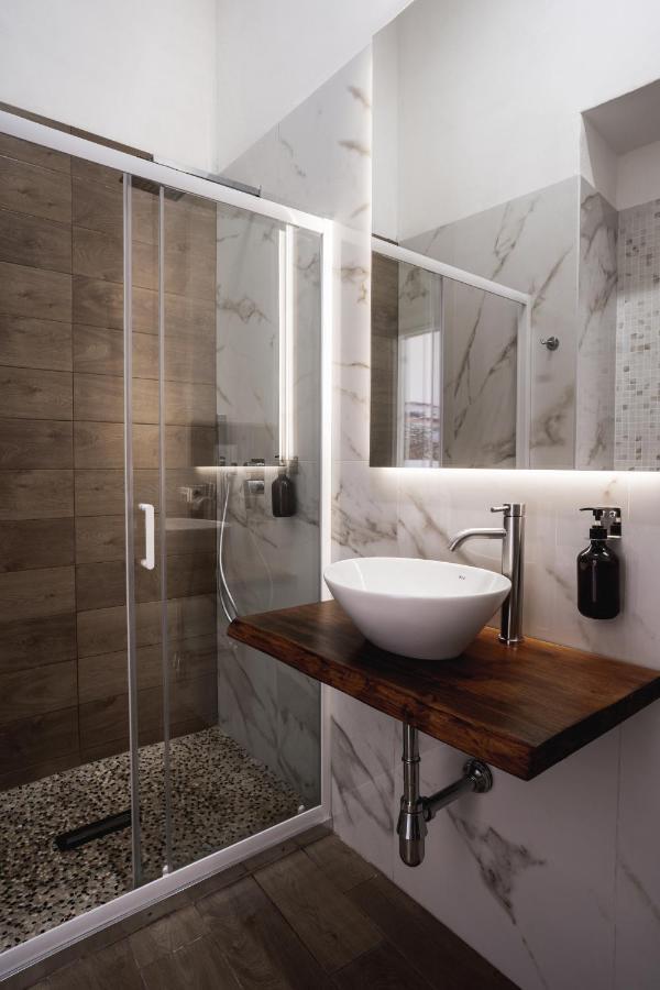 Guest house La Bella Luxury And Travel Solution