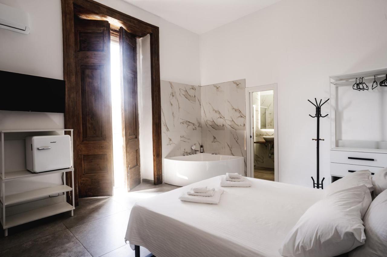 Guest house La Bella Luxury And Travel Solution
