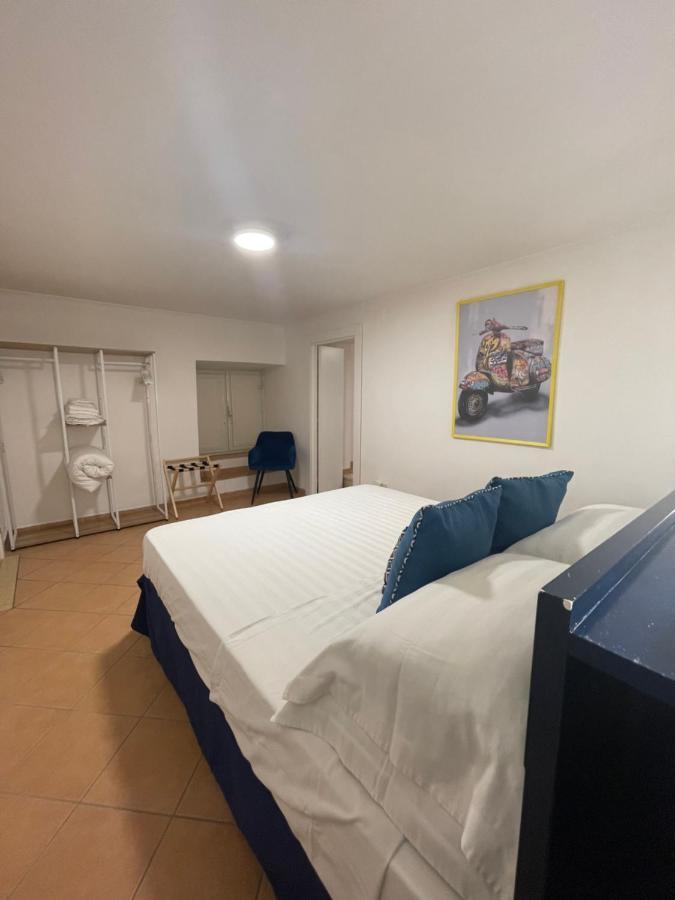 Caterina 70 Naples