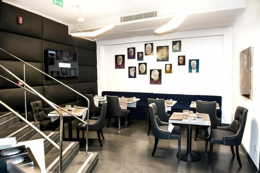 Culture Centro Storico 4* Naples