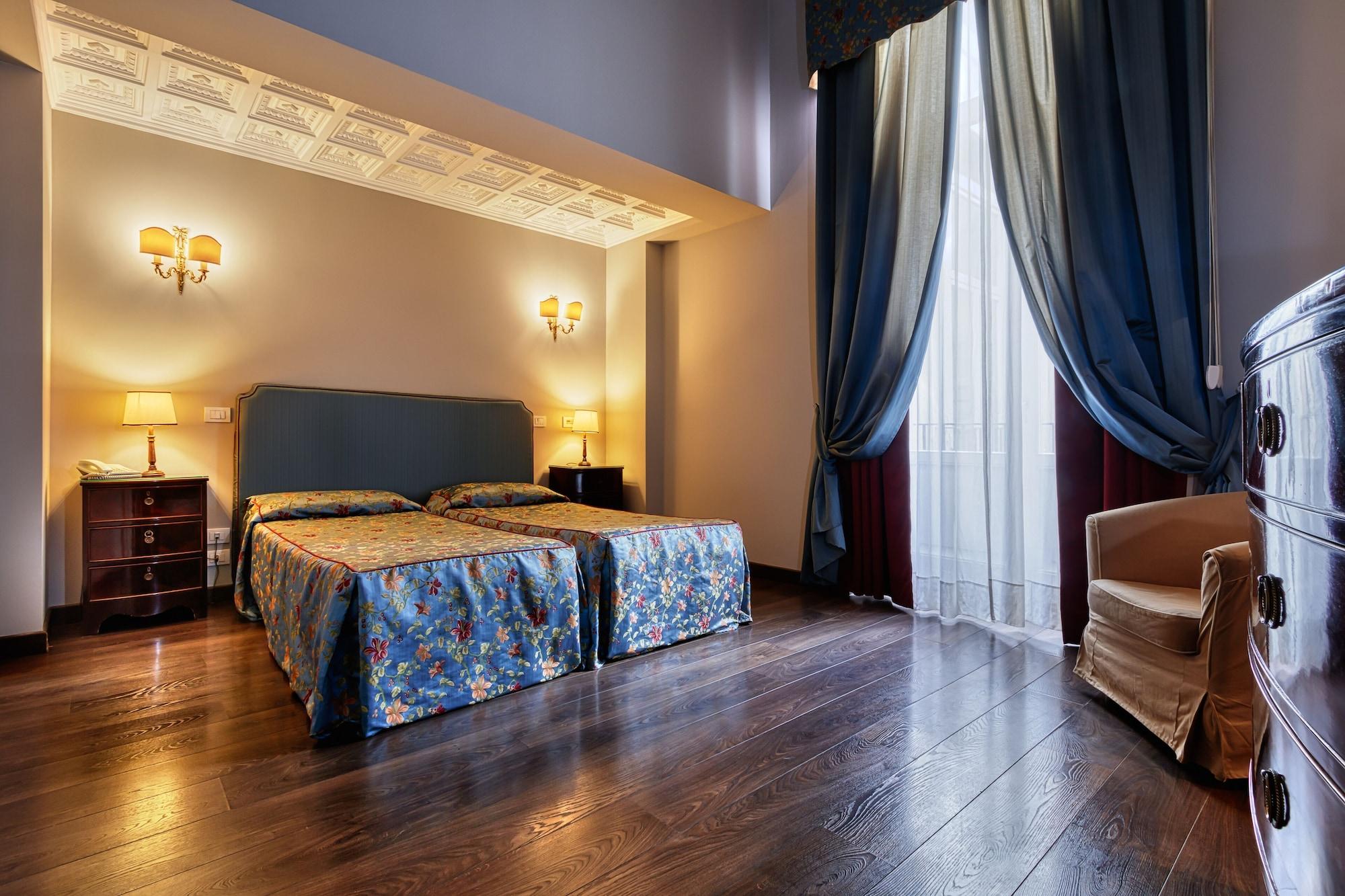 Decumani De Charme 4* Naples