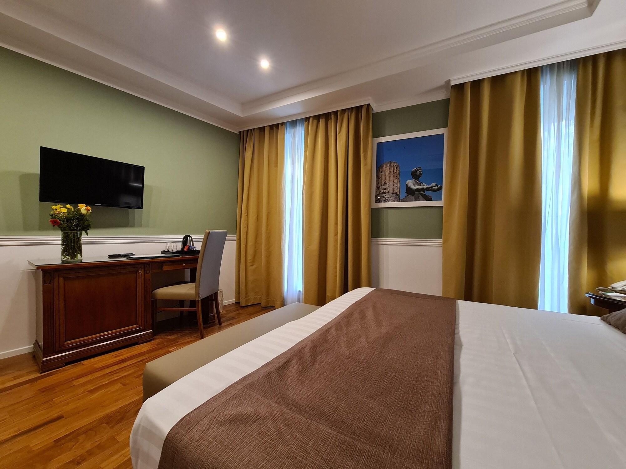 Palazzo Turchini 4*