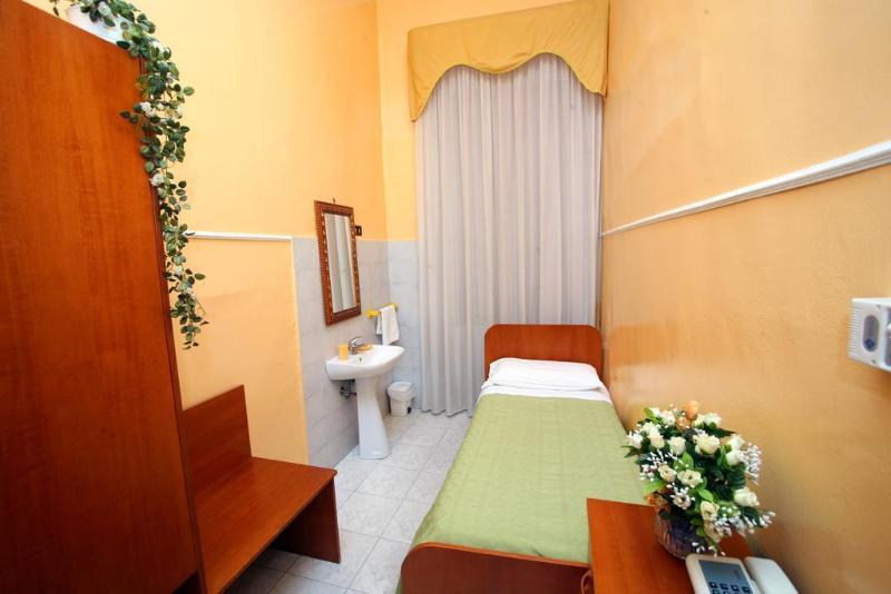 Ginevra Naples