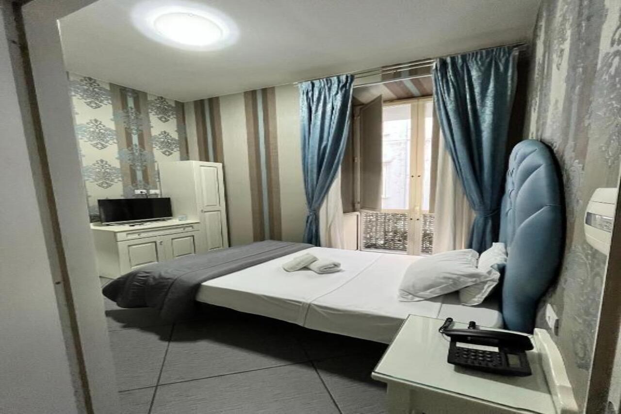 New Sayonara 3* Naples